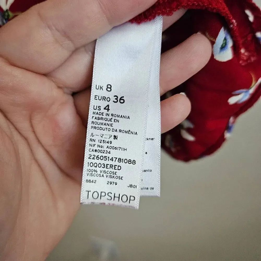TopShop Floral Romper - Picture 5 of 8